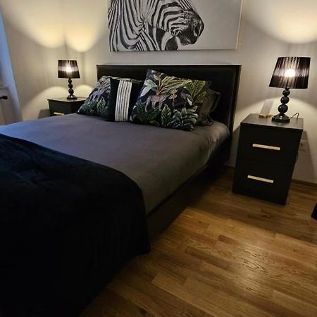 Margot Apartment Zagreb Bagian luar foto
