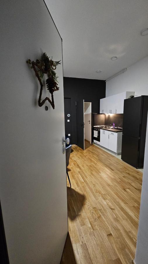Margot Apartment Zagreb Bagian luar foto